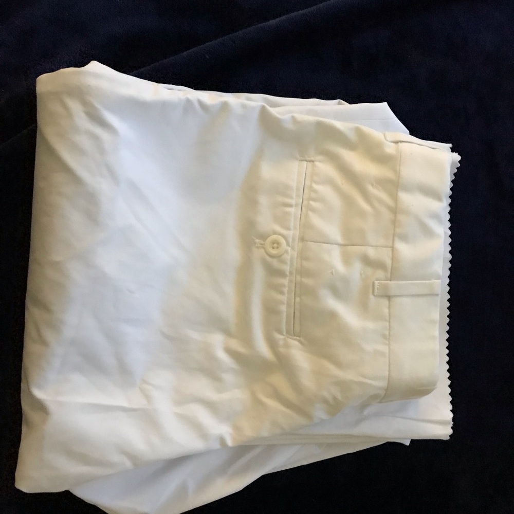 Norm Thompson white pants size 36 regular